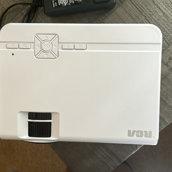 Rca projector